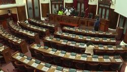 CLEAN : Bolivia's empty lower house unable to elect interim president News Clip
