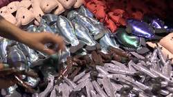 Artist creates entire New York Deli out of felt News Clip