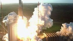 Ariane 5: The Importance of Lateral Boosters in Rocket Propulsion Instructional Video