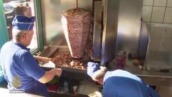 Doner kebab: Beloved dish at the center of Germany-Turkey food fight Instructional Video