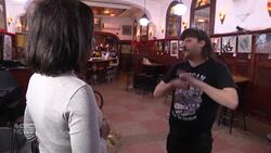 Montreal bar is warning patrons about fake taxis picking up customers at night News Clip