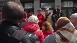 CLEAN : In Zaporizhzhia, food is distributed to internally displaced Ukrainians News Clip
