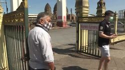 VOICED : Macaque attack: humans try to take back Thai city from monkeys News Clip