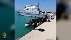 Malta: Migrants accuse authorities of blocking ships News Clip