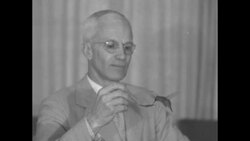 Man in Monrovia, CA, keeps humming bird as pet News Clip