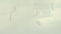 CLEAN : Taiwan begins live-fire artillery drill simulating defence against China attack News Clip