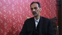 CLEAN : India: Economic focus should be put on the rural areas says financial expert News Clip