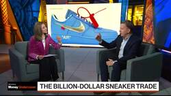 China’s Sneakerheads Chase 6,600% Returns Flipping Air Jordans News Clip