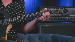 Carbon-Fiber Acoustic Demonstration - Donner’s Rising-G Pro Instructional Video