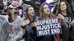 ANTI–Brett Kavanaugh – Multiple arrested for civil disobedience on day of Kavanaugh/Ford hearing Stock Footage