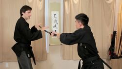 How to Do the Muto Dori Ninjutsu Technique Instructional Video