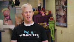 Dog Groomer Makes Shelter Dogs Beautiful Inside And Out! Instructional Video