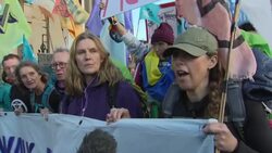 UK: We're just one day away from the start of COP26 - and the first of the big names has already arrived, with climate campaigner Greta Thunberg arriving in Glasgow this evening. News Clip