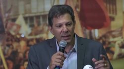 Trailing Brazilian presidential candidate Haddad gives news conference Instructional Video