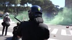 CLEAN : Neo-fascists join football fans in Rome virus protest News Clip