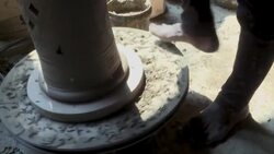 CLEAN : India pottery village lights up for Diwali News Clip