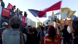 CLEAN : Brazilians hit streets to support Bolsonaro impeachment bid News Clip