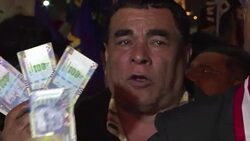 CLEAN : Peruvians march for constitutional reform News Clip