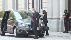 CLEAN : Catalan leader Quim Torra leaves court after case hearing News Clip