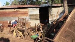 CLEAN : Clean-up in neighbourhood after Cyclone Gombe batters N.Mozambique News Clip