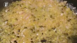 Peppercorn sauce Instructional Video