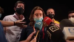 VOICED : Un bombero muerto y cientos de evacuados por incendio en sur de España News Clip