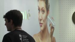 Industry stalwarts go techy at the CES gadget show Instructional Video