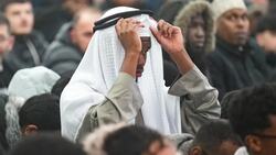 Network Rail removes King's Cross Ramadan message after complaints News Clip