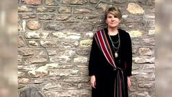 Colleagues say acclaimed professor has no Indigenous roots News Clip