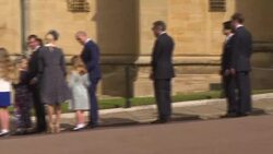 Royal family arrive at St George's Chapel for Easter service News Clip
