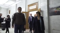 CLEAN : French Foreign Minister Colonna meets Ukrainian counterpart Kuleba News Clip