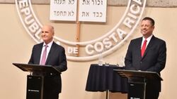 CLEAN : Costa Rican presidential candidates hold debate News Clip