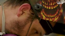 These spectacular scrap metal sculptures went viral on TikTok, meet the Brazilian artist behind them News Clip