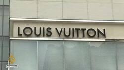 ‘Visionary’ fashion designer Virgil Abloh dies aged 41 News Clip