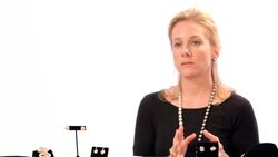 7 Do's & Don'ts of Buying an Engagement Ring Instructional Video