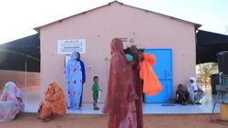 CLEAN : Malians 'caught in the crossfire' again flock to Mauritania News Clip