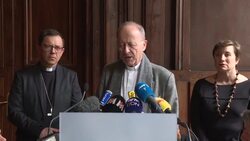 CLEAN : A page being turned as Pope accepts resignation of French cardinal: church News Clip