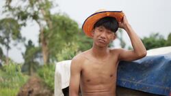 Chugging vs. Sipping: Is It Bad To 'Chug' Water? Instructional Video