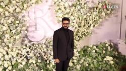 Is Abhishek Bachchan joining Akhilesh Yadav’s Samajwadi Party? Here’s the truth News Clip