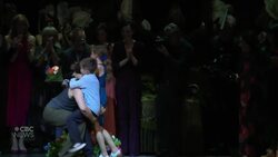 #TheMoment Canadian ballet legend Guillaume Côté took his final bow News Clip