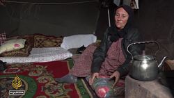 Aid groups say supplies not reaching Syria's Idlib IDP camps News Clip