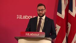 Defector Christian Wakeford explains why he has joined Labour News Clip