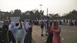 Muslim women protest India's new citizenship law News Clip