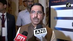 Prahlad Joshi reiterates govt’s commitment to hold discussion over Manipur in Parliament News Clip