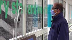 Thermal screener reads temperature without contact News Clip