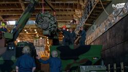 Testing US Marines Brand New Amphibious Combat Vehicles for the First Time Instructional Video