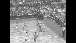 Notre Dame beats Holy Cross in basketball contest News Clip