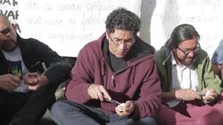 CLEAN : In La Paz protest against gender violence News Clip