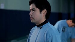 How to Short Serve in Badminton Instructional Video