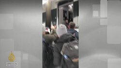 Thousands of Chinese nationals waiting to leave Ukraine News Clip